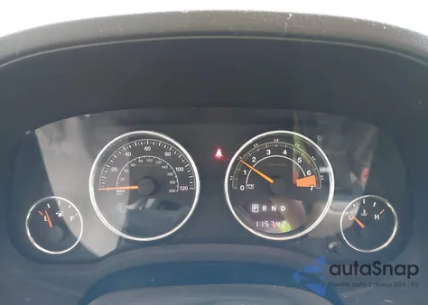 2014 Jeep Compass Latitude z USA, uszkodzony, nr VIN 1C4NJDEB7ED622387